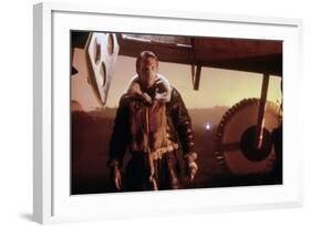AMAZING STORIES TV EPISODE : "THE MISSION", 1985 directed by STEV with Kevin Costner (photo)-null-Framed Photo