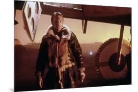 AMAZING STORIES TV EPISODE : "THE MISSION", 1985 directed by STEV with Kevin Costner (photo)-null-Mounted Photo