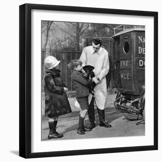 Ambulance of the National Canine Defence League, London, 1926-1927-null-Framed Giclee Print