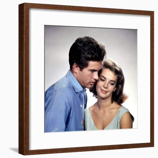 American Actors Warren Beatty and Natalie Wood in their Film 'Splendor in the Grass', 1961-Eliot Elisofon-Framed Photographic Print