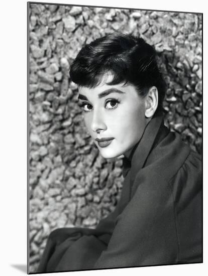 American Actress Audrey Hepburn in 1954-null-Mounted Photo