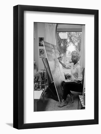 American Artist Margaret Keane Painting in Her Studio, Tennessee, 1965-Bill Ray-Framed Photographic Print