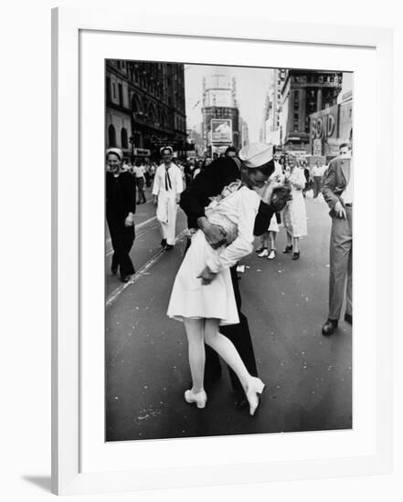 American Sailor Clutching a White-Uniformed Nurse in a Passionate Kiss in Times Square-Alfred Eisenstaedt-Framed Photographic Print