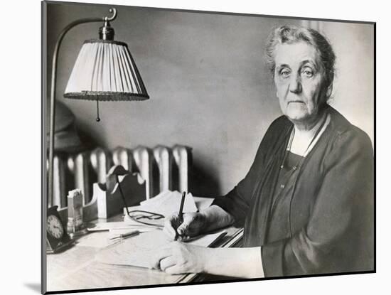 American Social Reformer Jane Addams-null-Mounted Photographic Print