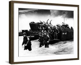 American Soldiers Landing in Normandy, France, 1944-null-Framed Photo