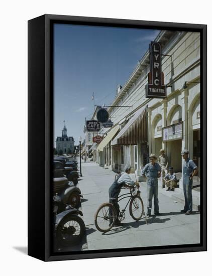 American Streets: Cottonwood Falls, Kansas-Fritz Goro-Framed Stretched Canvas