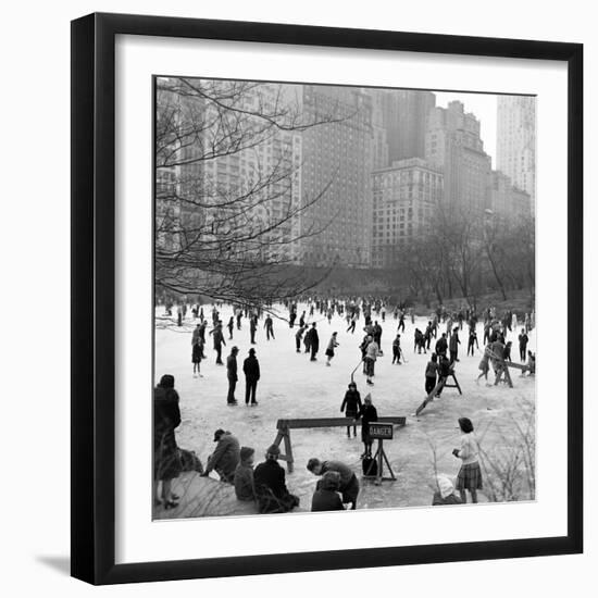 American Sunday-Andreas Feininger-Framed Photographic Print