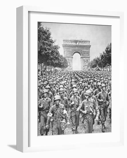 American Troops Parade Through the City, August 1944-null-Framed Photographic Print