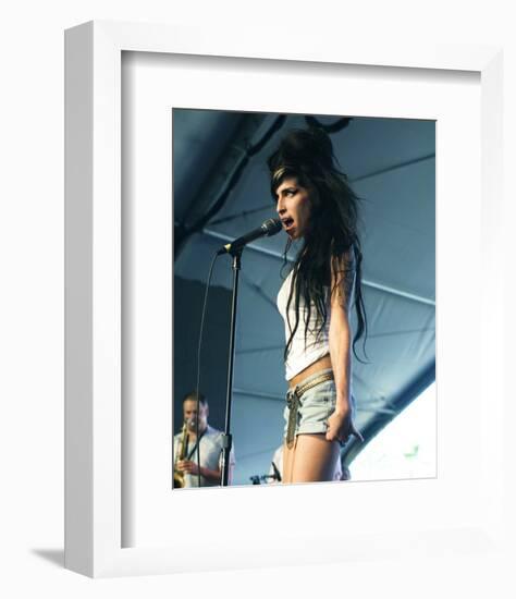 Amy Winehouse-null-Framed Photo