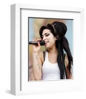 Amy Winehouse-null-Framed Photo