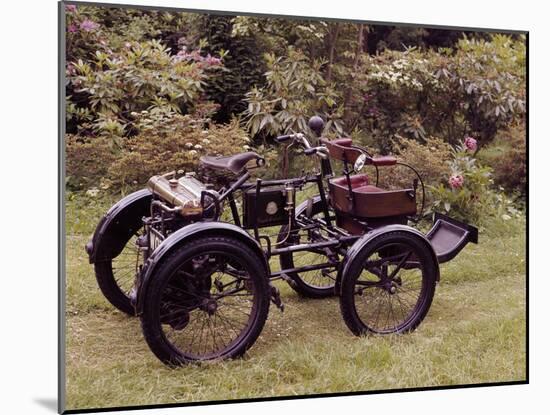 An 1898-1902 Enfield Quad-null-Mounted Photographic Print