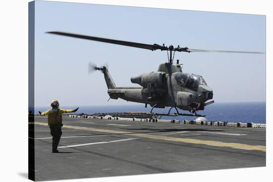 An Ah-1W Super Cobra Takes Off from the Flight Deck of USS Kearsarge-null-Stretched Canvas