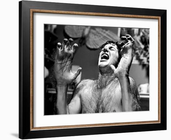 An American Werewolf in London-null-Framed Photo