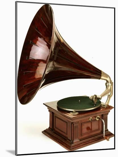 An His Master's Voice Monarch Gramophone, with Oak Case and Fluted Oak Horn, circa 1911-null-Mounted Giclee Print
