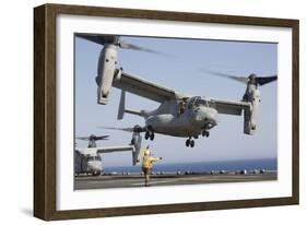 An MV-22 Osprey Takes Off from the Amphibious Assault Ship USS Kearsarge-null-Framed Photographic Print