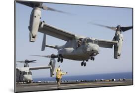 An MV-22 Osprey Takes Off from the Amphibious Assault Ship USS Kearsarge-null-Mounted Photographic Print