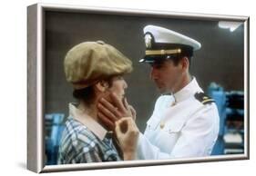 AN OFFICER AN A GENTLEMAN, 1982 DIRECTD BY TAYLOR HACKFORD with Debra Winger and Richard Gere (phot-null-Framed Photo