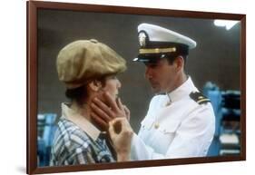 AN OFFICER AN A GENTLEMAN, 1982 DIRECTD BY TAYLOR HACKFORD with Debra Winger and Richard Gere (phot-null-Framed Photo