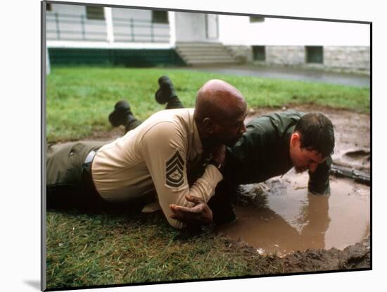 An Officer And A Gentleman, Louis Gossett, Richard Gere, 1982-null-Mounted Photo