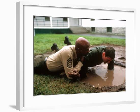 An Officer And A Gentleman, Louis Gossett, Richard Gere, 1982-null-Framed Photo