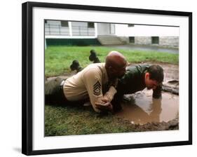 An Officer And A Gentleman, Louis Gossett, Richard Gere, 1982-null-Framed Photo