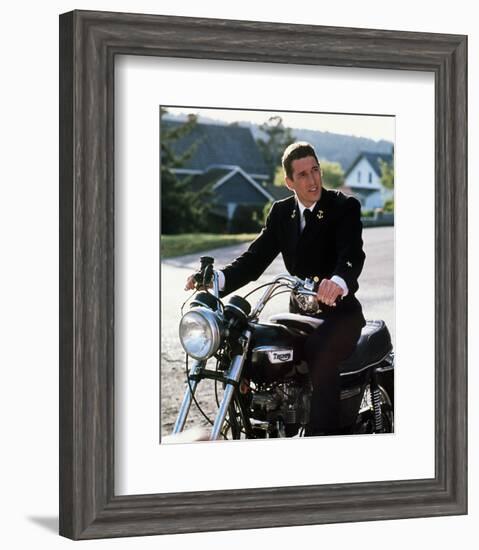 An Officer and a Gentleman, Richard Gere-null-Framed Photo