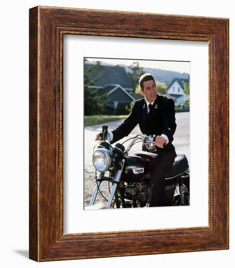 An Officer and a Gentleman, Richard Gere-null-Framed Photo