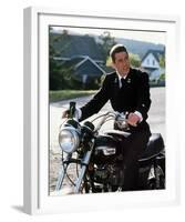 An Officer and a Gentleman, Richard Gere-null-Framed Photo