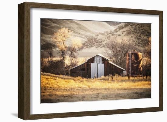 An Old Barn And Water Tank In The Early Morning Light Along Highway 25 In San Benito County-Ron Koeberer-Framed Photographic Print