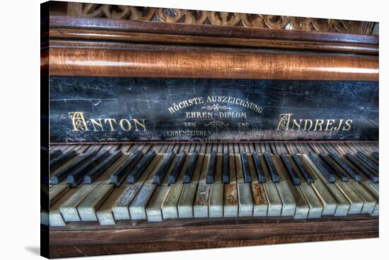 An Old Piano-Nathan Wright-Stretched Canvas