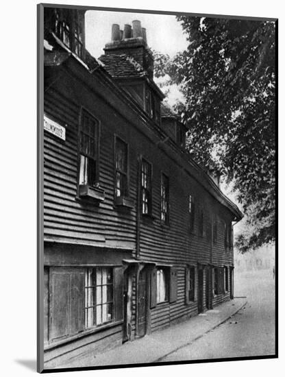 An Old Wooden House in Collingwood Street, London, 1926-1927-Whiffin-Mounted Giclee Print