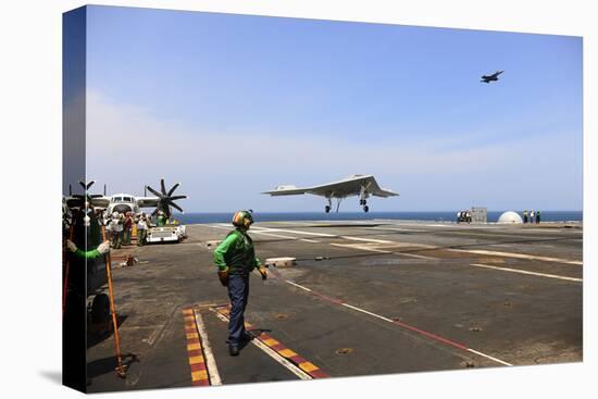 An X-47B Unmanned Combat Air System Makes an Arrested Landing-null-Stretched Canvas