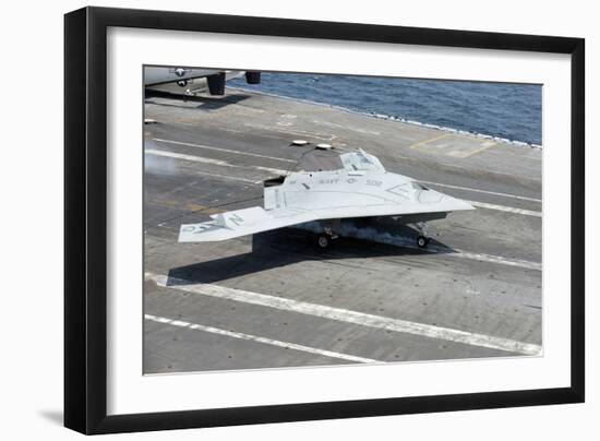 An X-47B Unmanned Combat Air System Makes an Arrested Landing-null-Framed Photographic Print