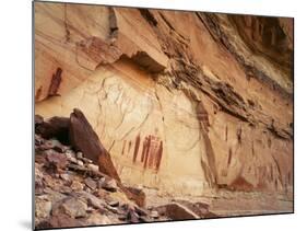 Ancient Pictographs in Horseshoe Canyon, Canyonlands National Park, Utah, USA-Scott T. Smith-Mounted Photographic Print