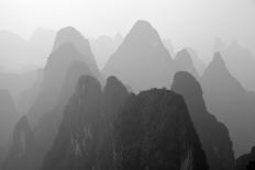 China , Sichuan , Secret Mount Yangmaiyong in Yading Nature Reserve, Sichuan Region, China.-Andrea Pozzi-Photographic Print