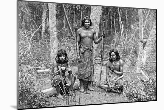 Angaite Indians, North Chaco, Paraguay, 1895-null-Mounted Giclee Print