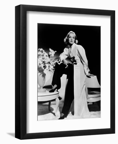 Angel, 1937-null-Framed Photographic Print