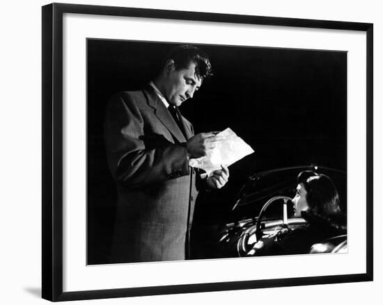 Angel Face, Robert Mitchum, Jean Simmons, 1952-null-Framed Photo