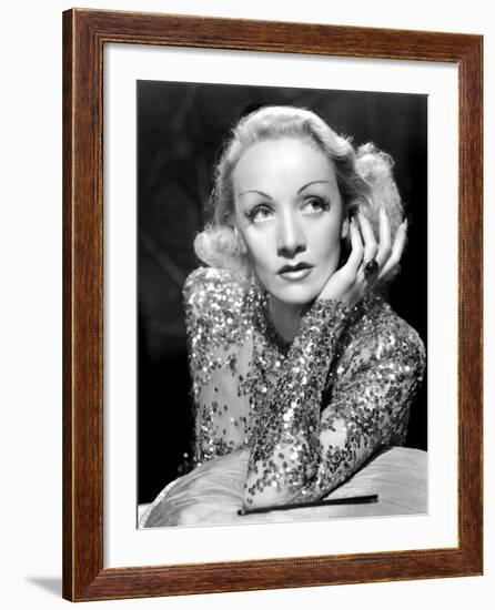 Angel, Marlene Dietrich, 1937-null-Framed Photo