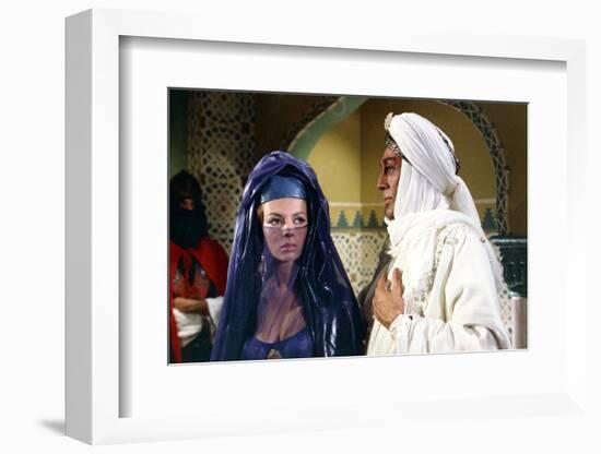 ANGELIQUE and LE SULTAN, 1968 directed by BERNARD BORDERIE Michele Mercier and Jean-Claude Pascal (-null-Framed Photo