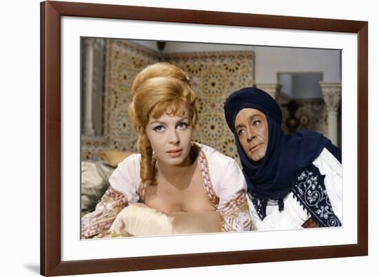 ANGELIQUE and LE SULTAN, 1968 directed by BERNARD BORDERIE Michele Mercier and Jean-Claude Pascal (-null-Framed Photo