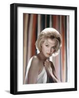 Angie Dickinson (photo)-null-Framed Photo