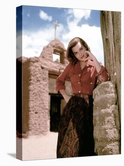 Angie Dickinson sur le tournage du film RIO BRAVO, 1959 film On the set, Angie Dickinson (photo)-null-Stretched Canvas