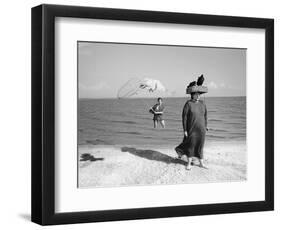 Animal Talk 10, 2015-Jaschi Klein-Framed Photographic Print