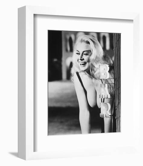 Anita Ekberg - La Dolce vita-null-Framed Photo