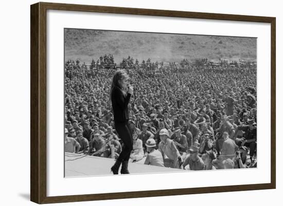 Ann Margret Entertains Thousands of Troops in Danang, Vietnam, Winter 1968-69-null-Framed Photo