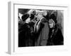 Anna Karenina by Clarence Brown, based on a novel by Leo Tolstoi, with Greta Garbo, Fredric March, -null-Framed Photo