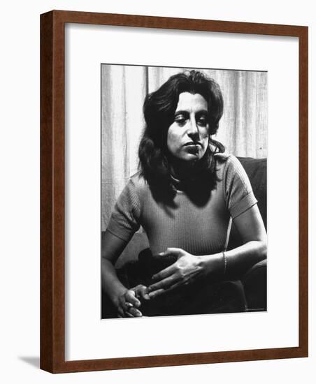 Anna Magnani in Her Rome Apartment-Gjon Mili-Framed Premium Photographic Print