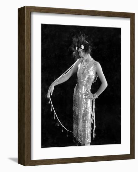 Anna May Wong, 1920s-null-Framed Photo