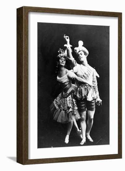 Anna Pavlova and Vaslav Nijinsky in 'Le Pavillon D'Armide', C.1909-null-Framed Photographic Print